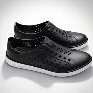 People Footwear Ace Water Vegan Sneakers Black M-8 W-10 Waterproof Lightweight